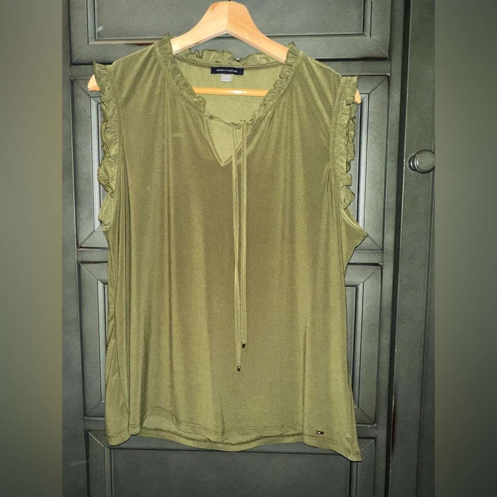 XL Tommy Hilfiger Olive Green Sleeveless Top